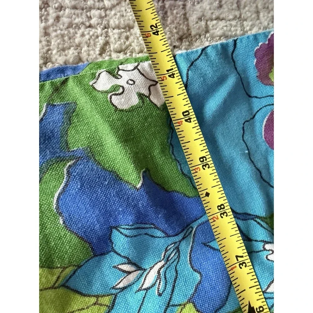 Vintage Tablecloth 1960’s-70’s Bold Floral Circular Purple Green Mod Retro